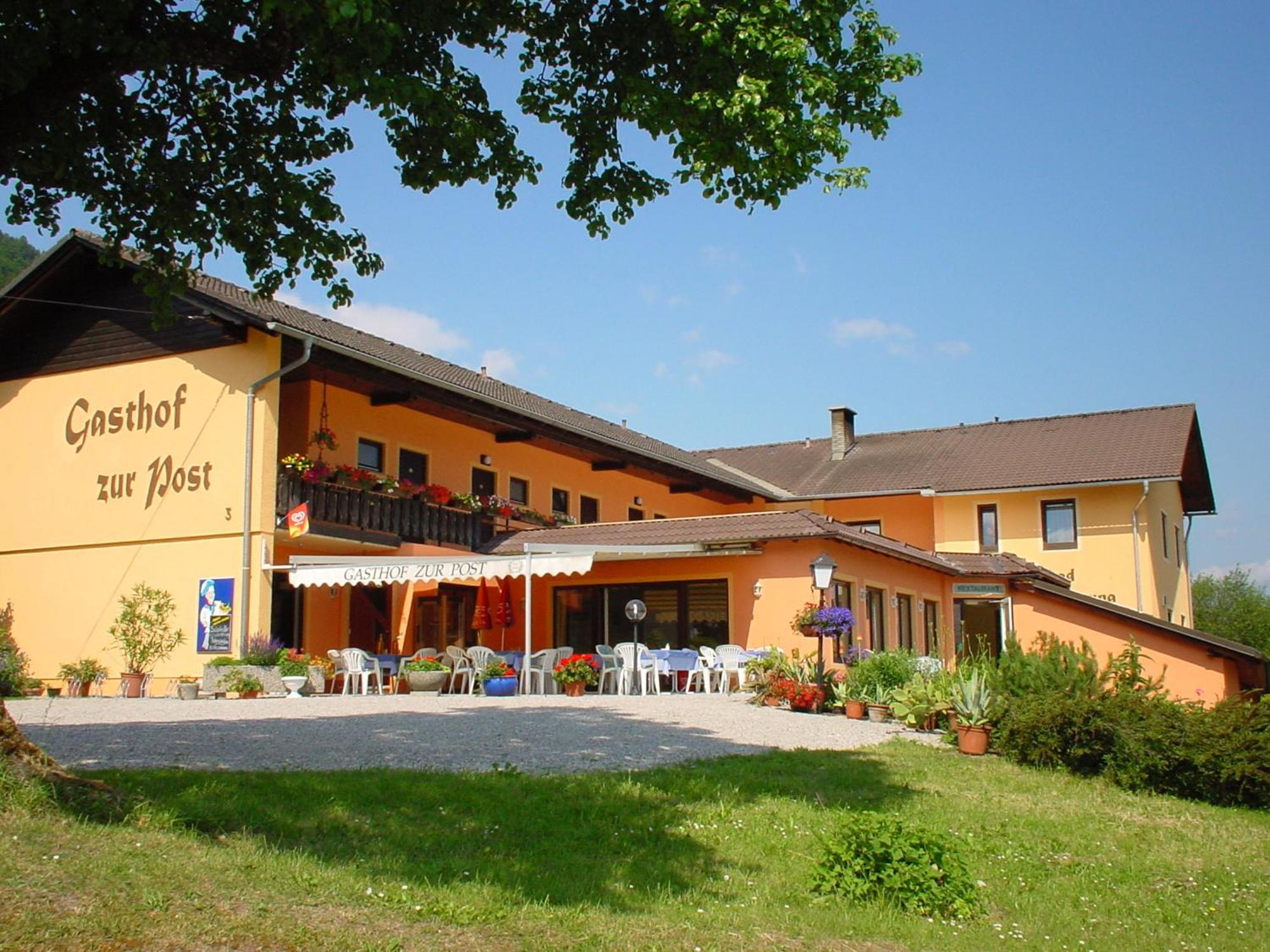 Gasthof Hotel Zur Post Ferlach Luaran gambar