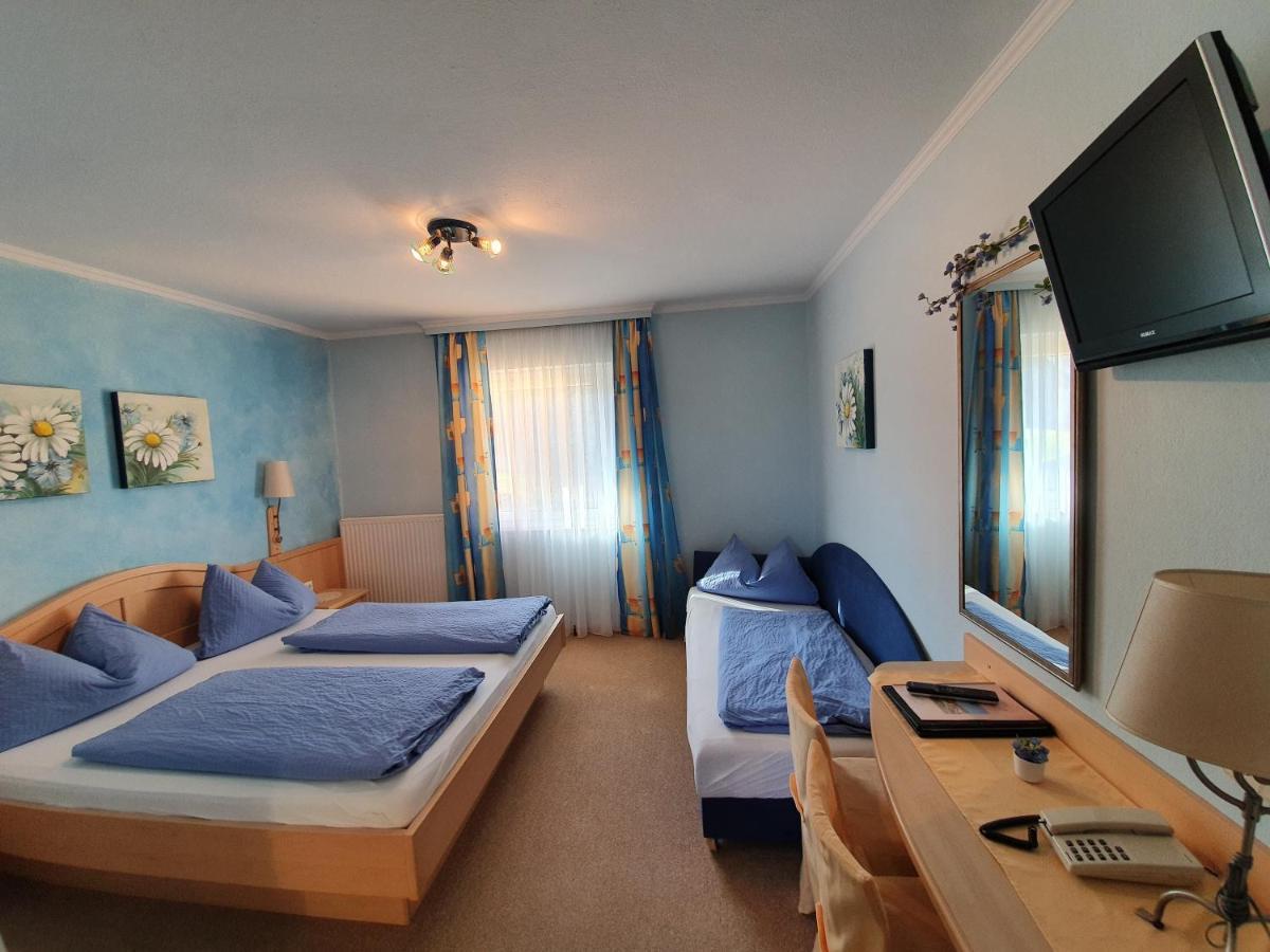 Gasthof Hotel Zur Post Ferlach Luaran gambar